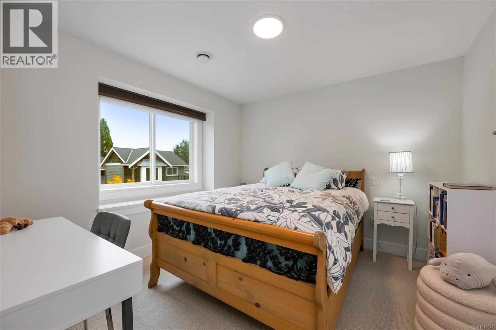  8043 Huckleberry Court, Central Saanich