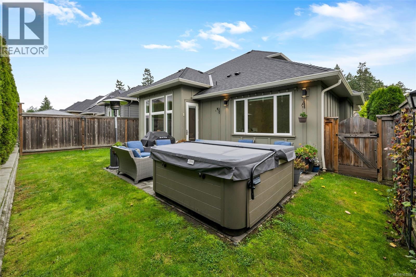  8043 Huckleberry Court, Central Saanich