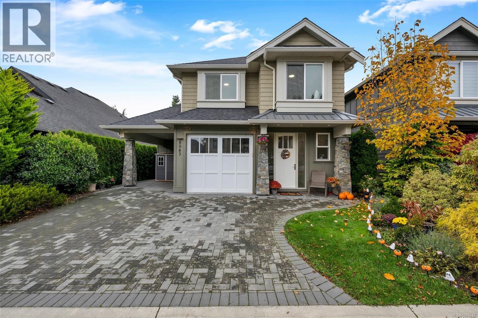 8043 Huckleberry Court, Central Saanich
