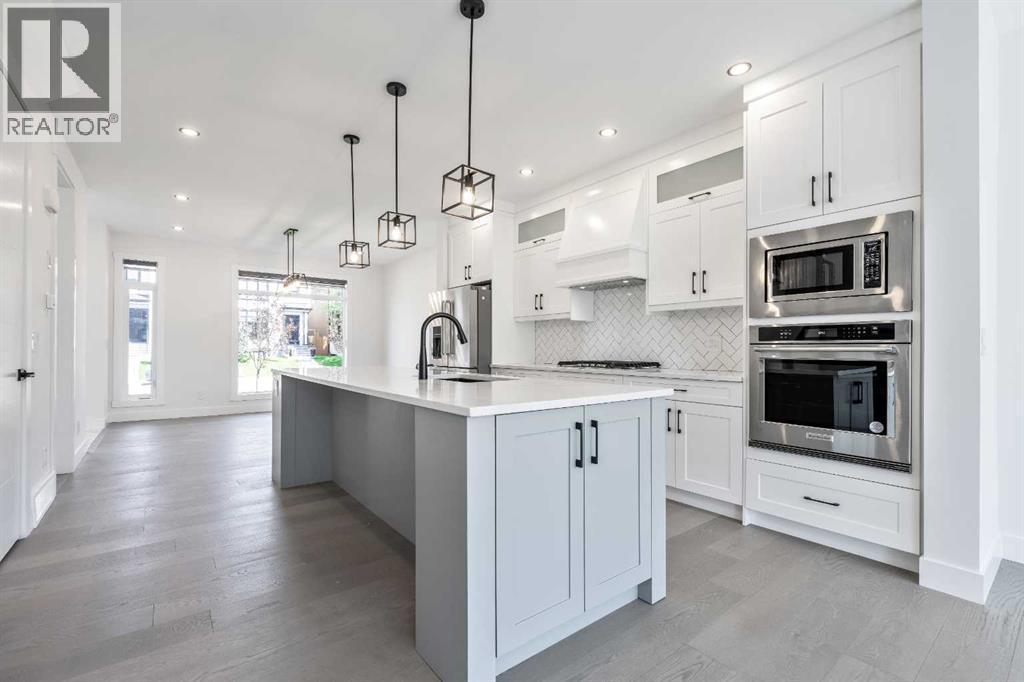 Single Family House for Sale in   Avenue NW Montgomery Calgary 