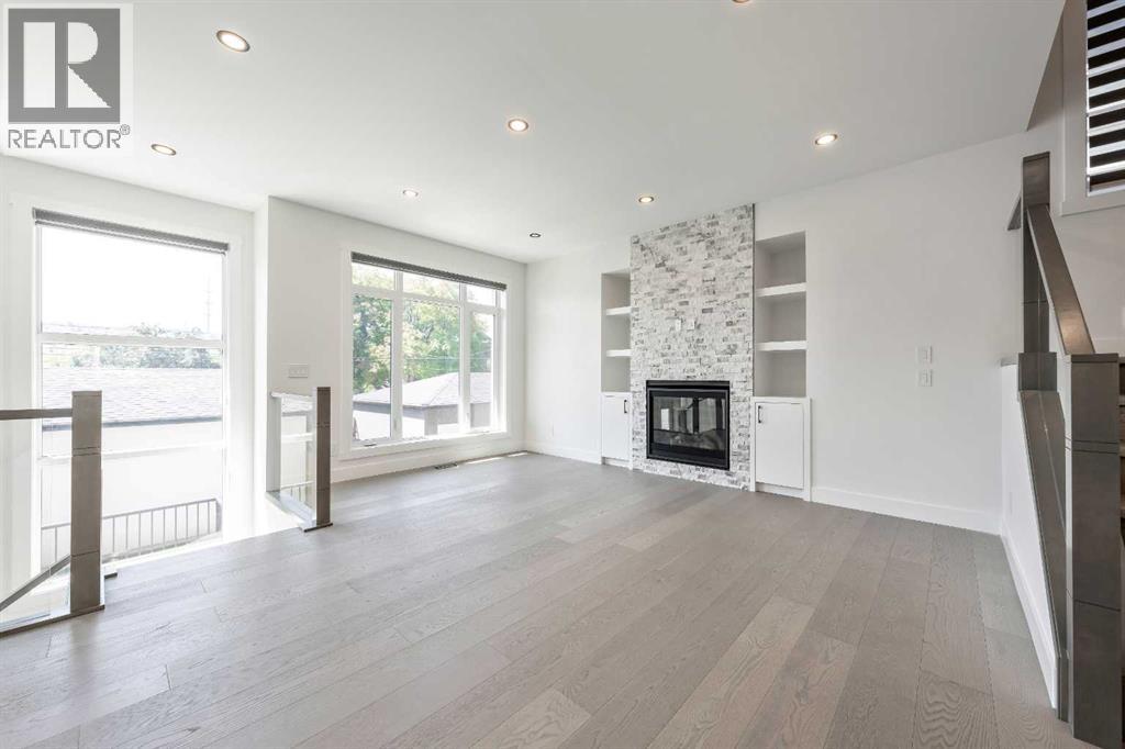 Single Family House for Sale in   Avenue NW Montgomery Calgary 