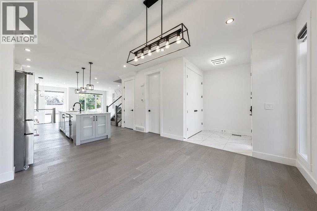 Single Family House for Sale in   Avenue NW Montgomery Calgary 