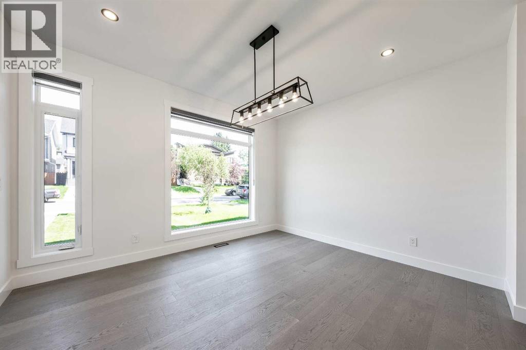 Single Family House for Sale in   Avenue NW Montgomery Calgary 