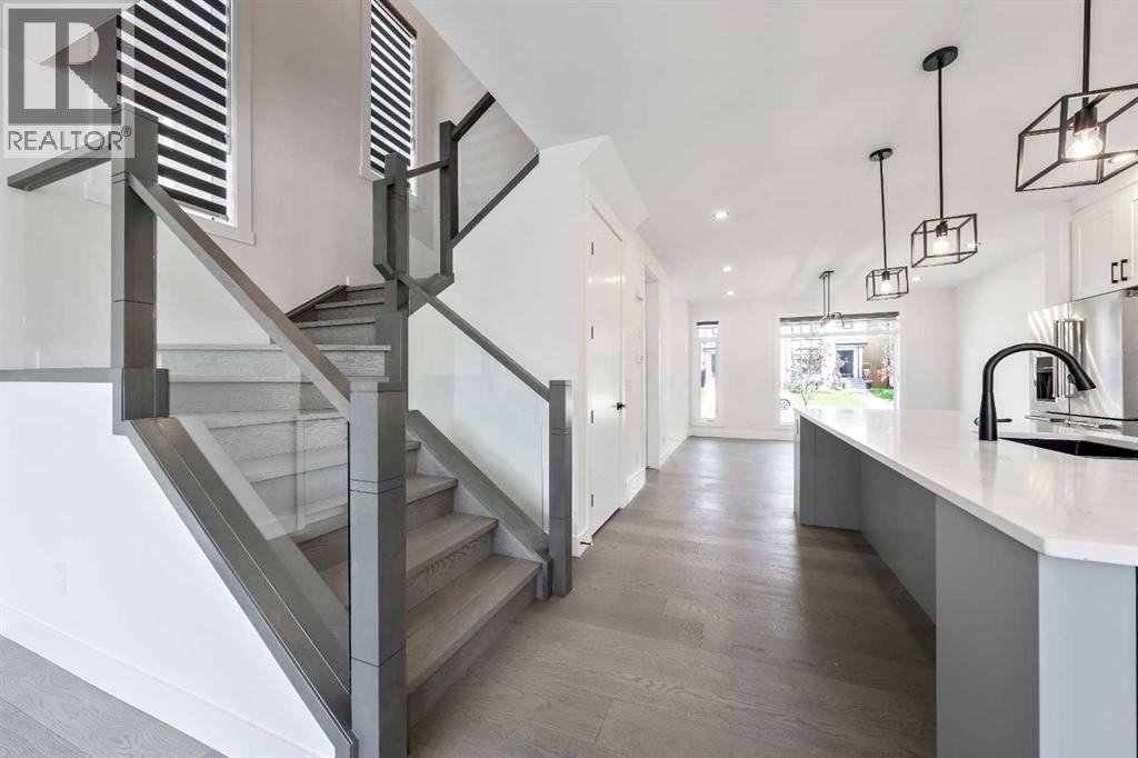 Single Family House for Sale in   Avenue NW Montgomery Calgary 