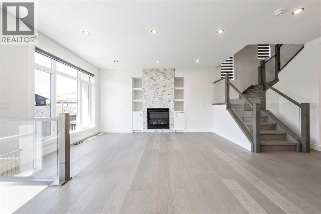 Single Family House for Sale in   Avenue NW Montgomery Calgary 