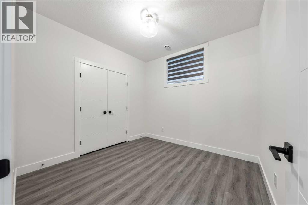 Single Family House for Sale in   Avenue NW Montgomery Calgary 