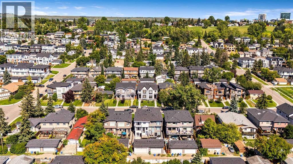 Single Family House for Sale in   Avenue NW Montgomery Calgary 