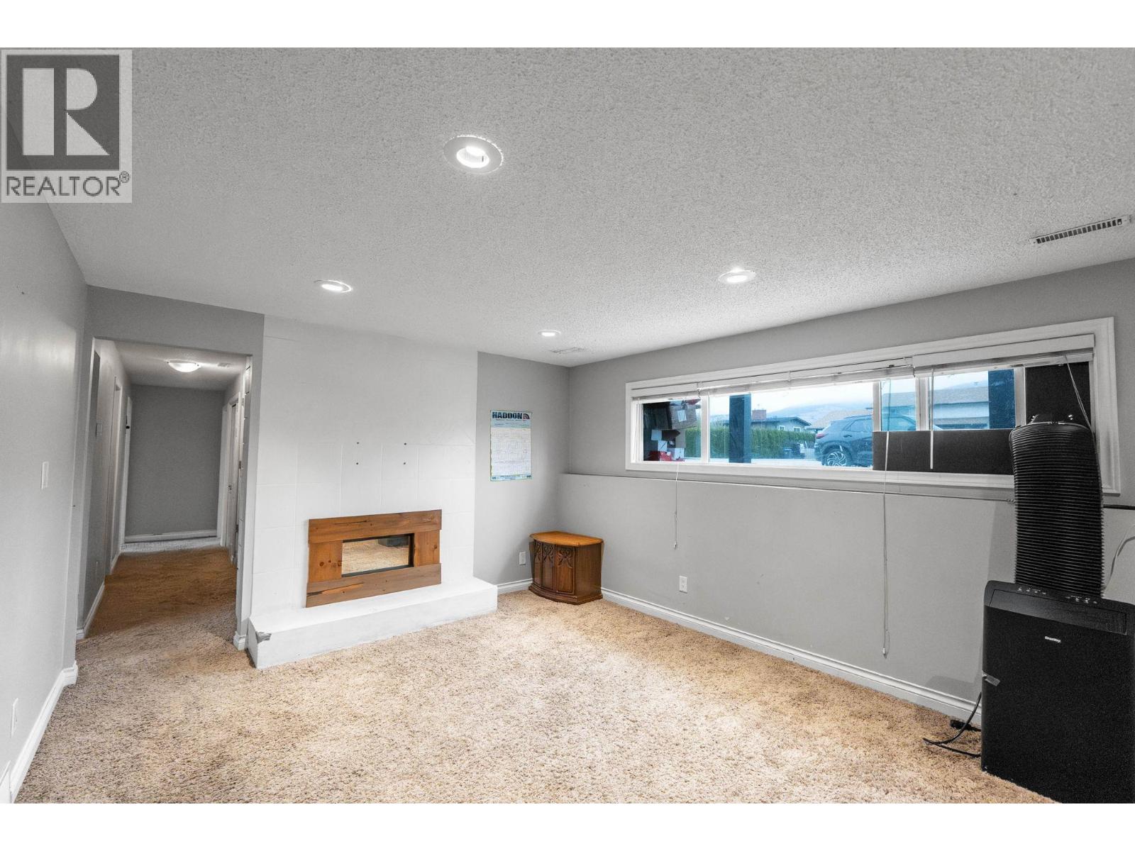 680 TARTAN ROAD - 13