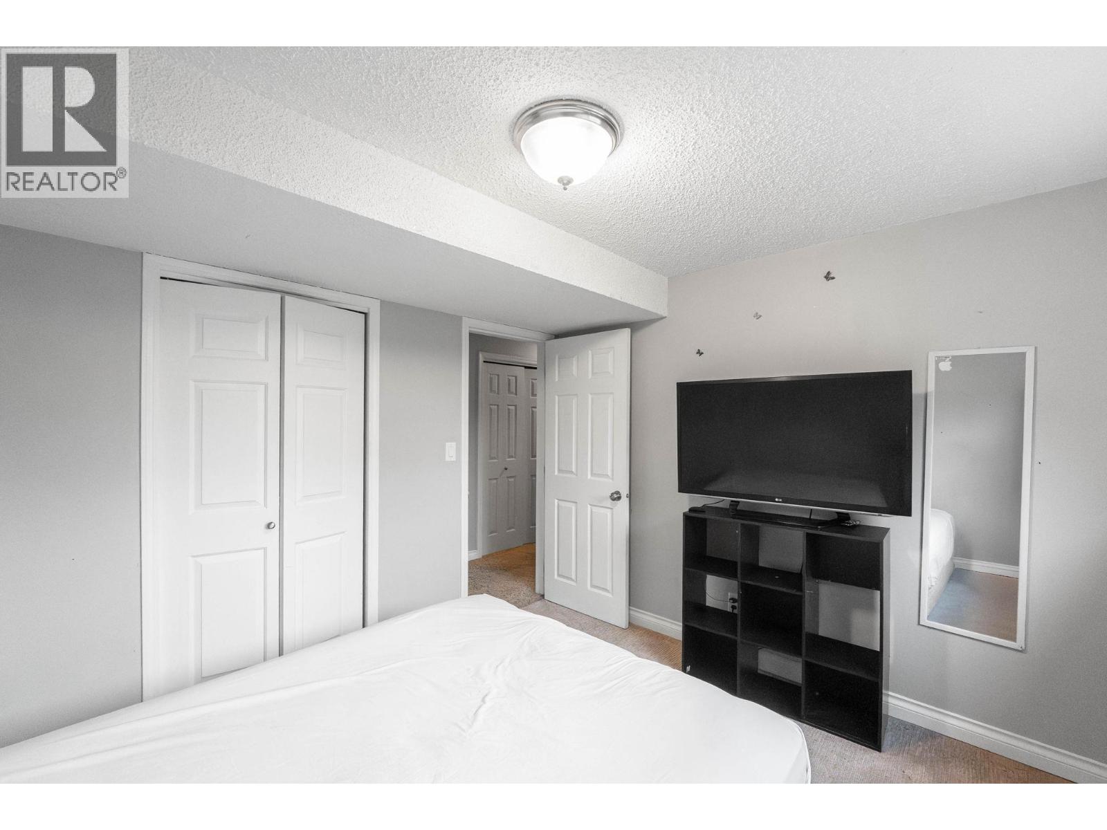 680 TARTAN ROAD - 18