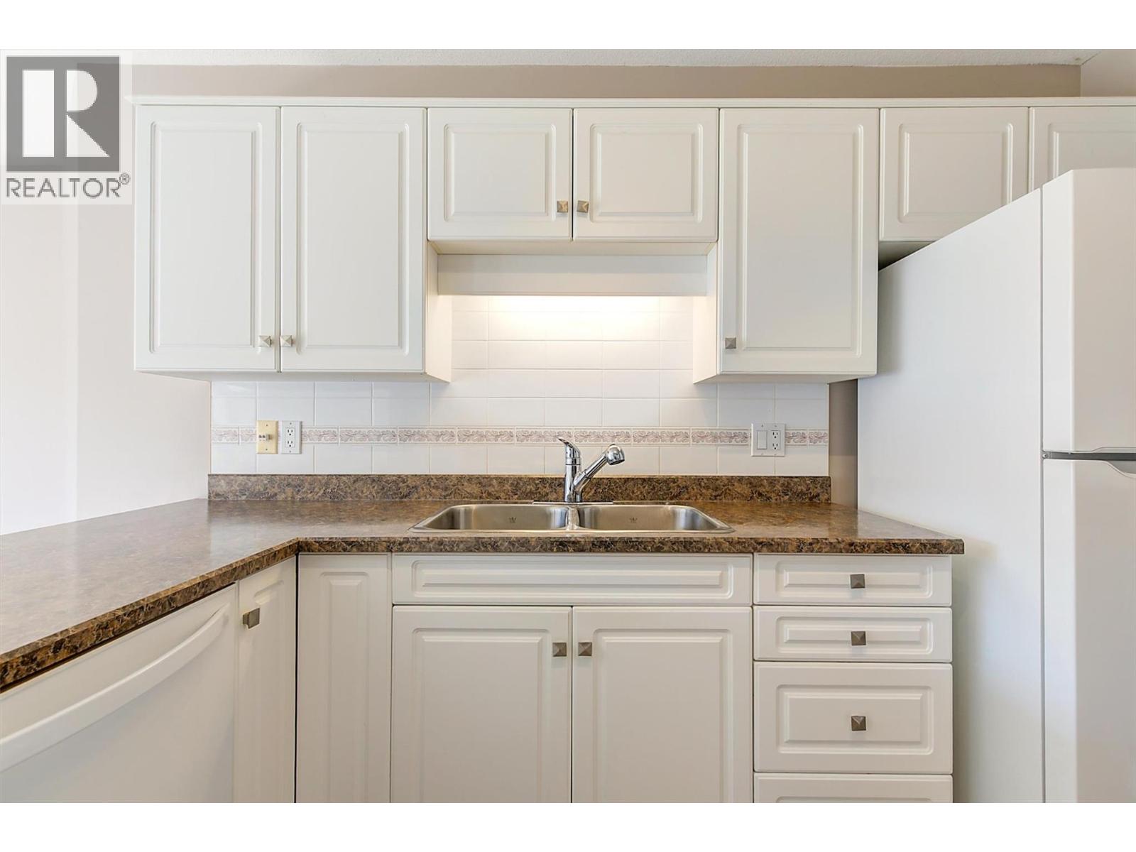 #102 3890 BROWN ROAD - 10