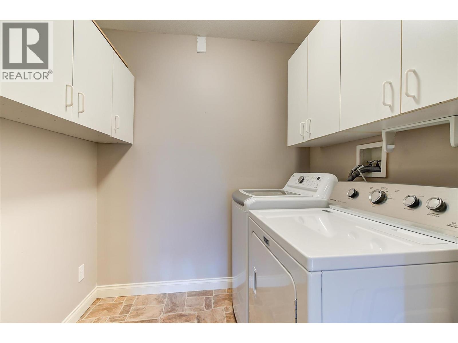 #102 3890 BROWN ROAD - 27