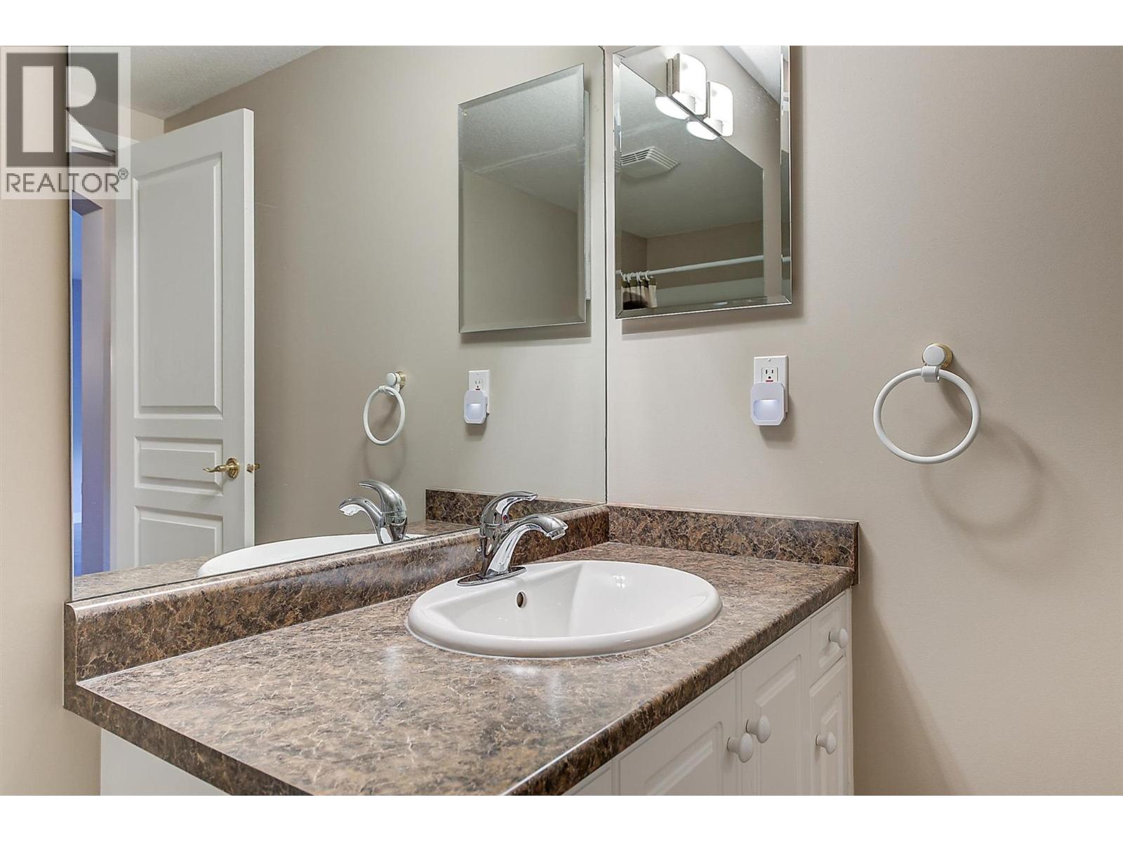 #102 3890 BROWN ROAD - 25