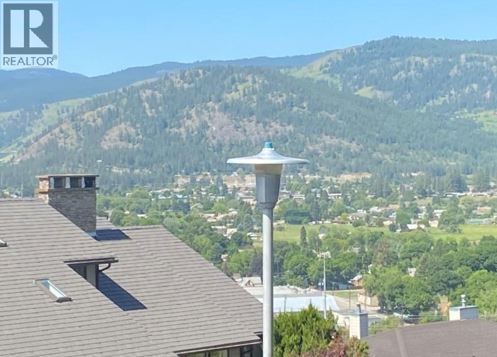 7437 VALLEY HEIGHTS Drive, Grand Forks