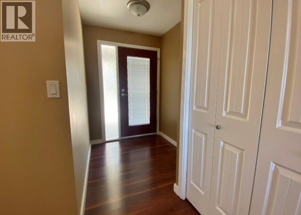 7437 VALLEY HEIGHTS Drive, Grand Forks