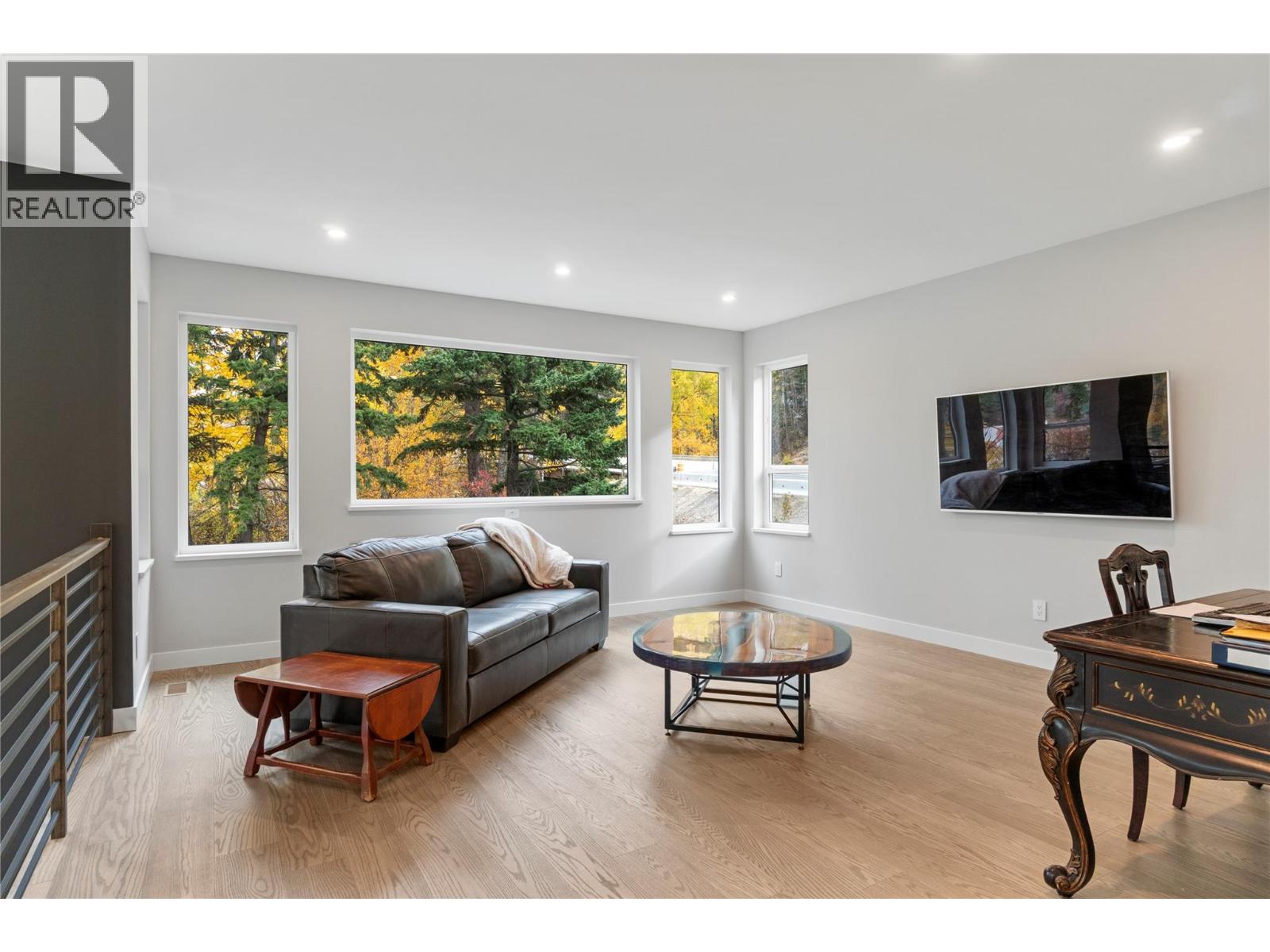 1015 PAQUETTE ROAD - 7