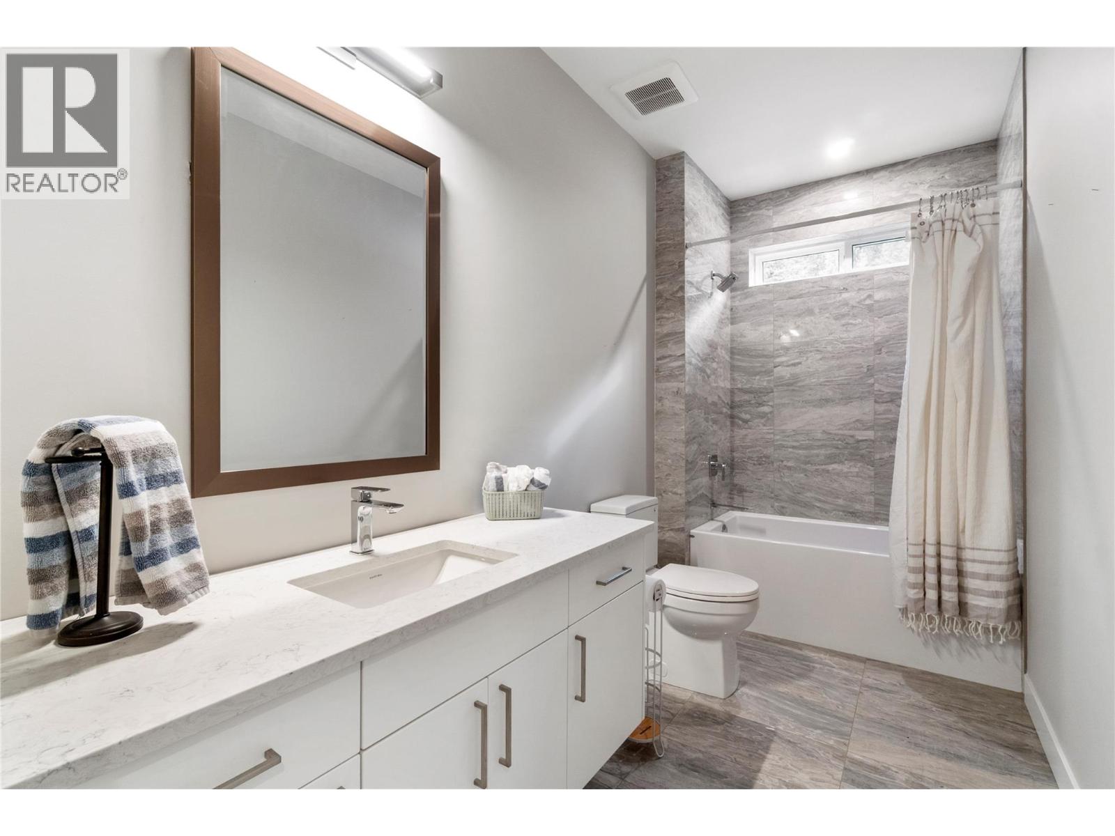 1015 PAQUETTE ROAD - 16