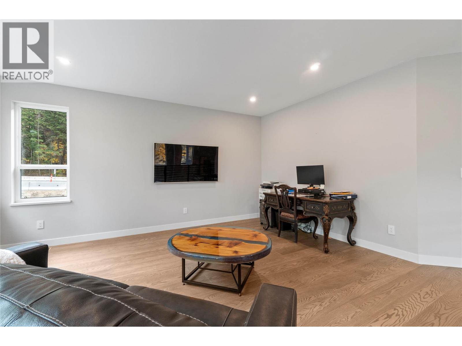 1015 PAQUETTE ROAD - 12