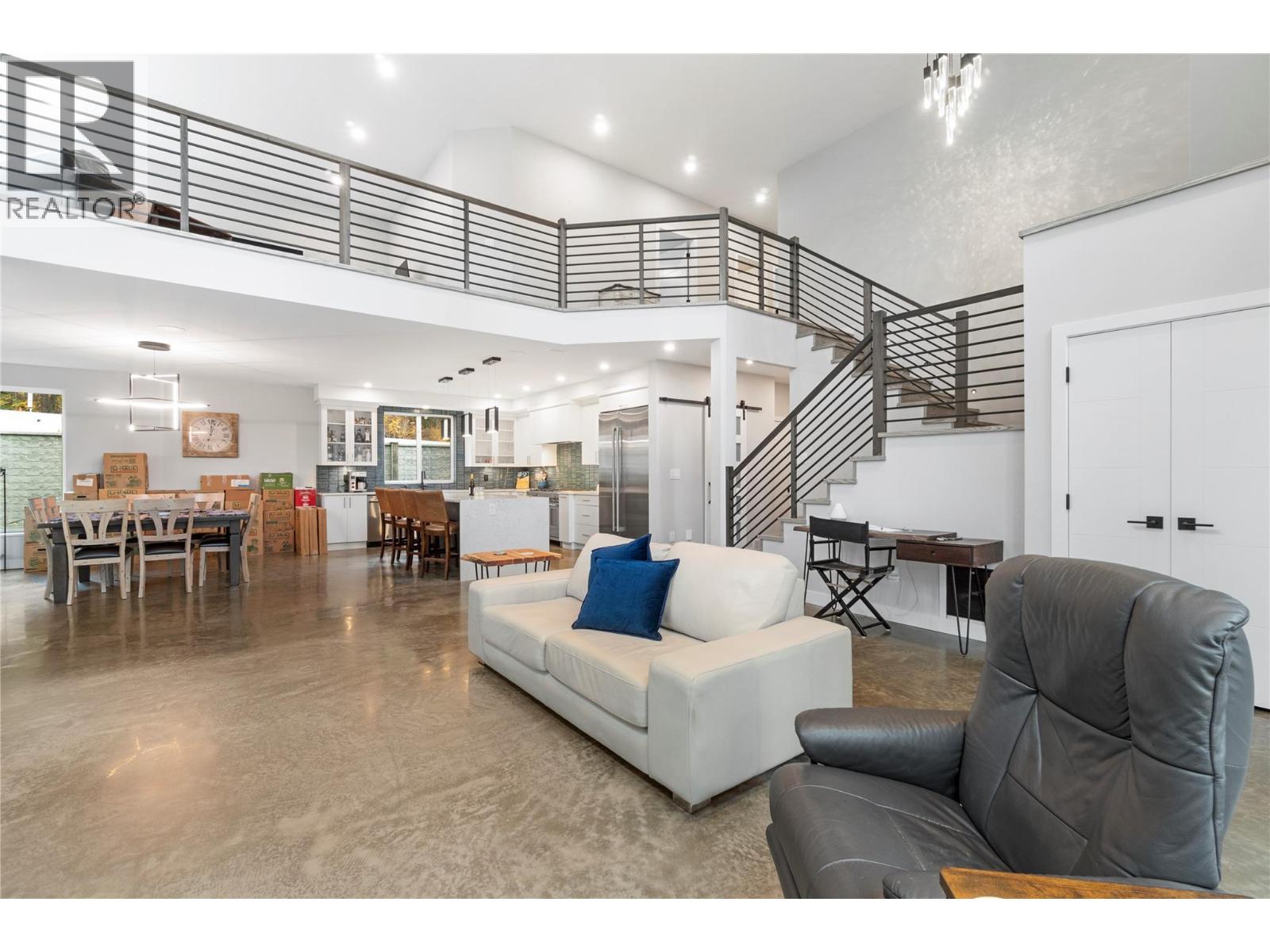 1015 PAQUETTE ROAD - 25