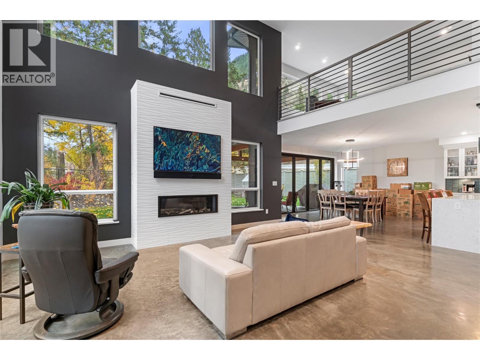 1015 PAQUETTE ROAD - 23