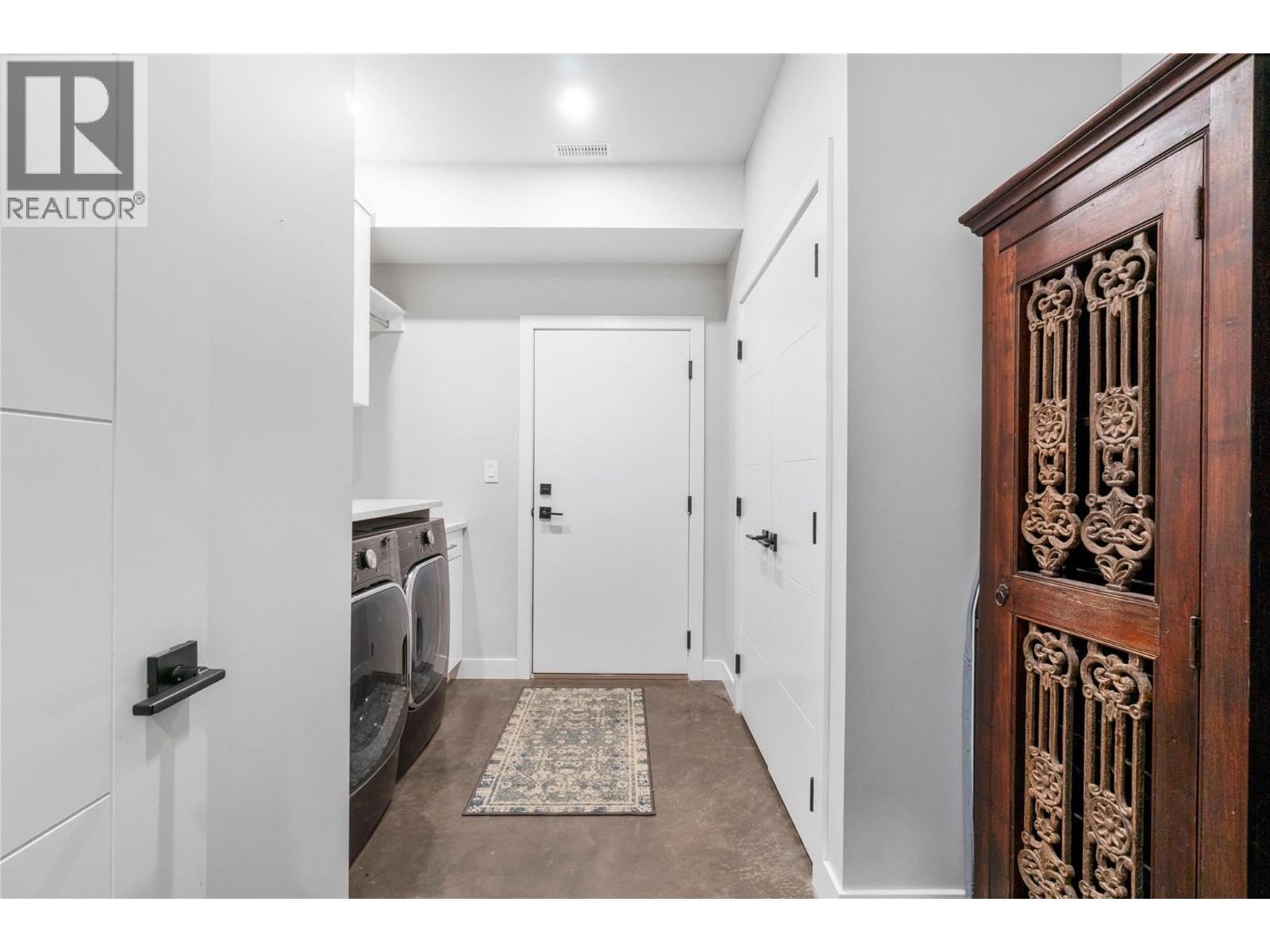 1015 PAQUETTE ROAD - 47