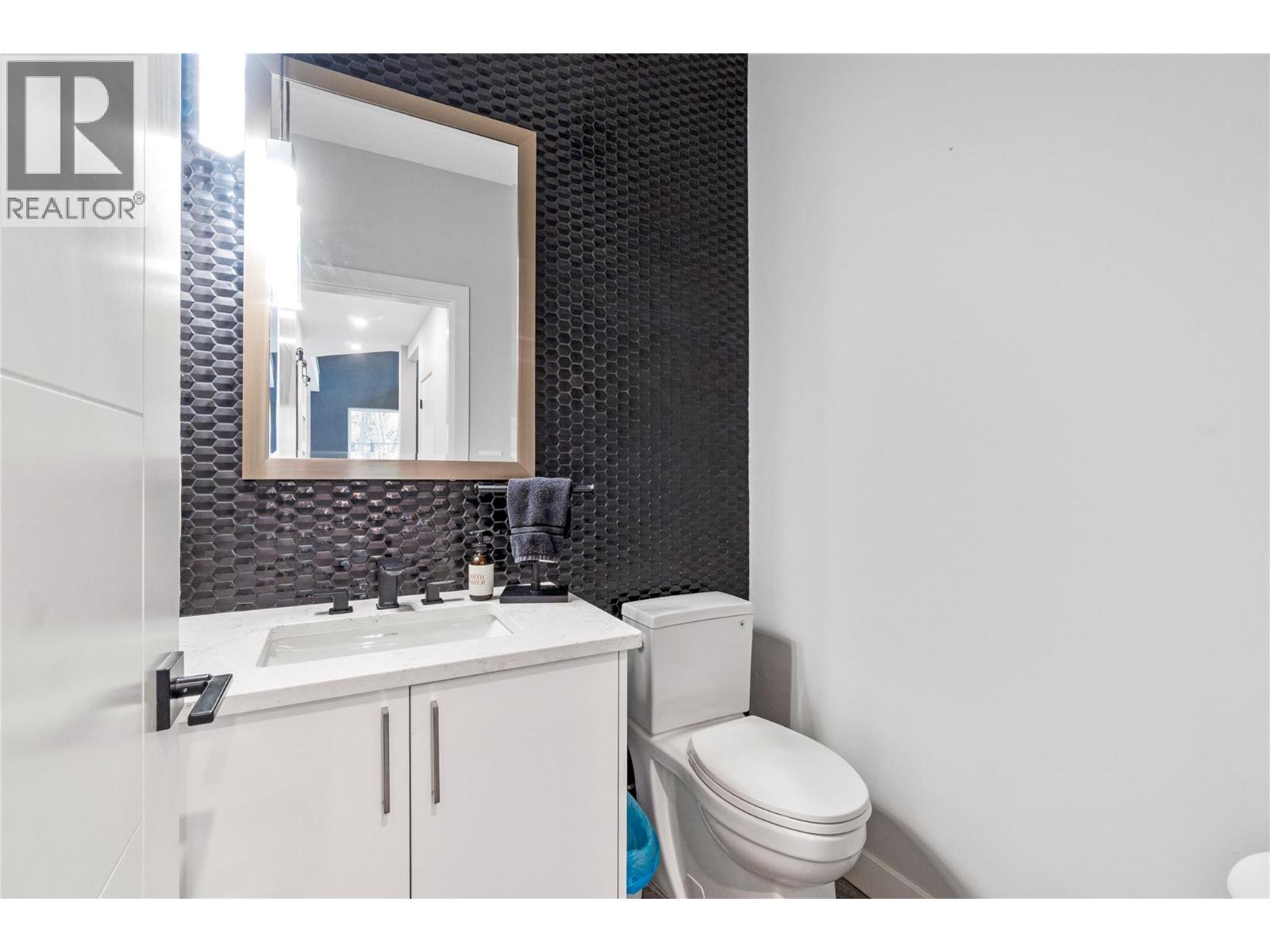 1015 PAQUETTE ROAD - 46