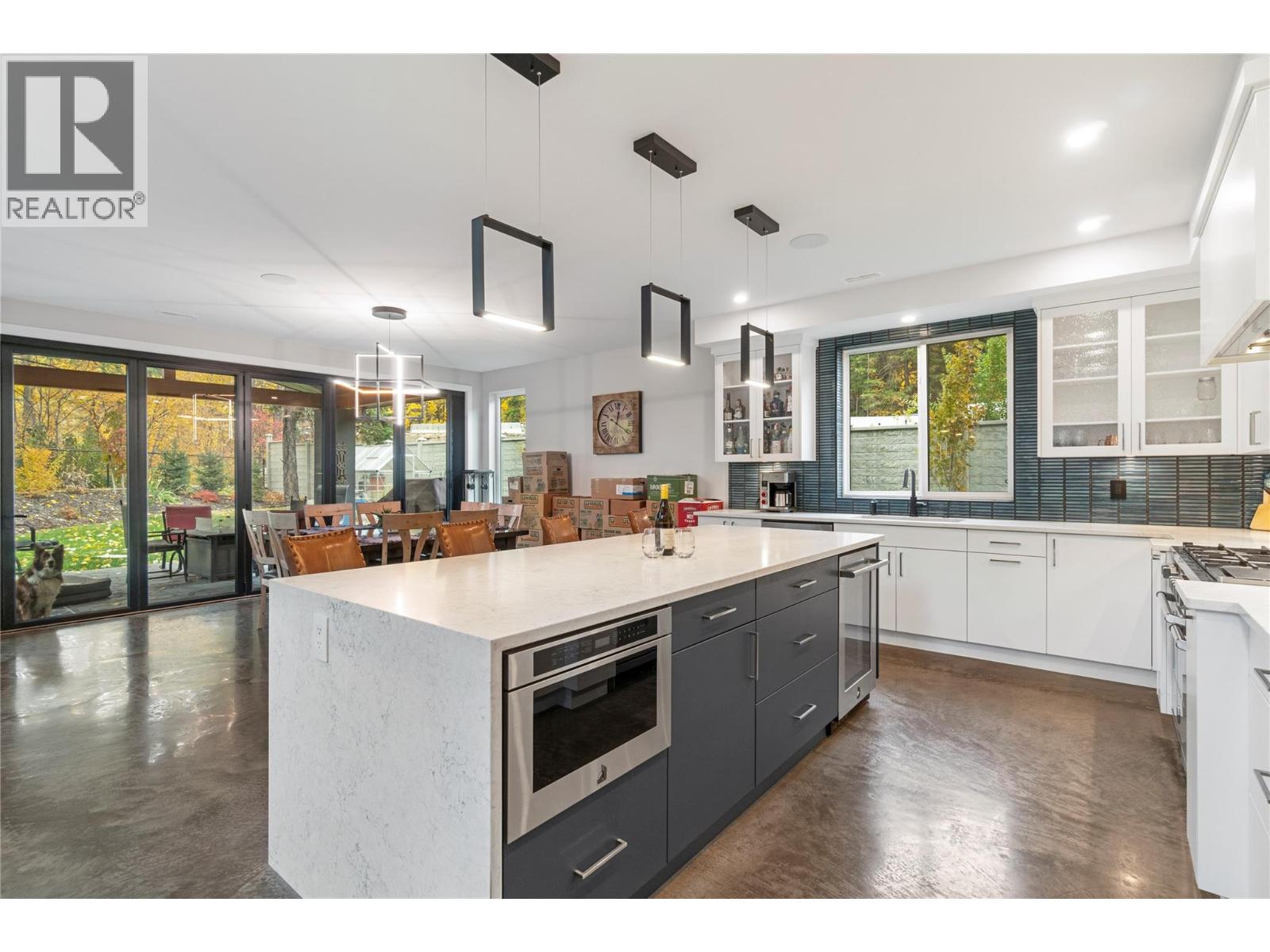 1015 PAQUETTE ROAD - 42