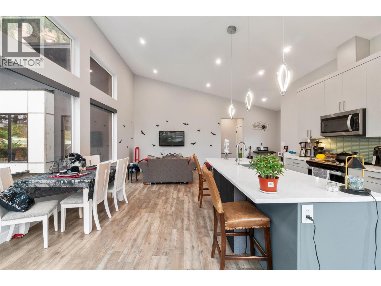 1015 PAQUETTE ROAD - 65