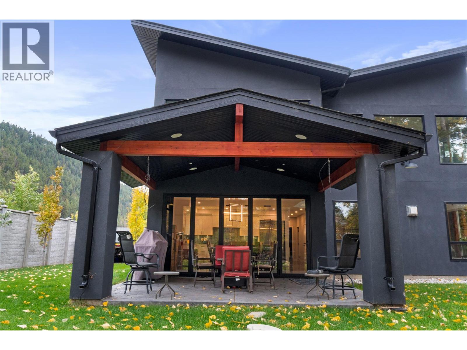 1015 PAQUETTE ROAD - 79