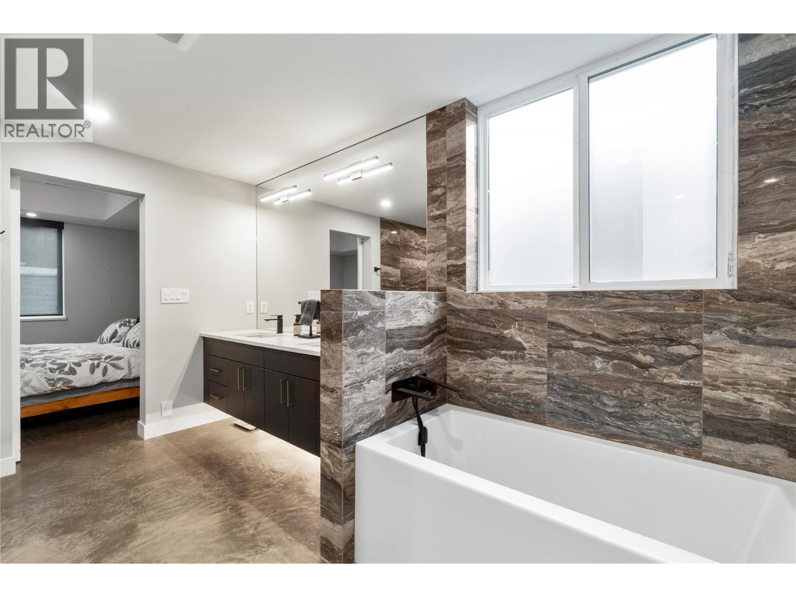 1015 PAQUETTE ROAD - 55