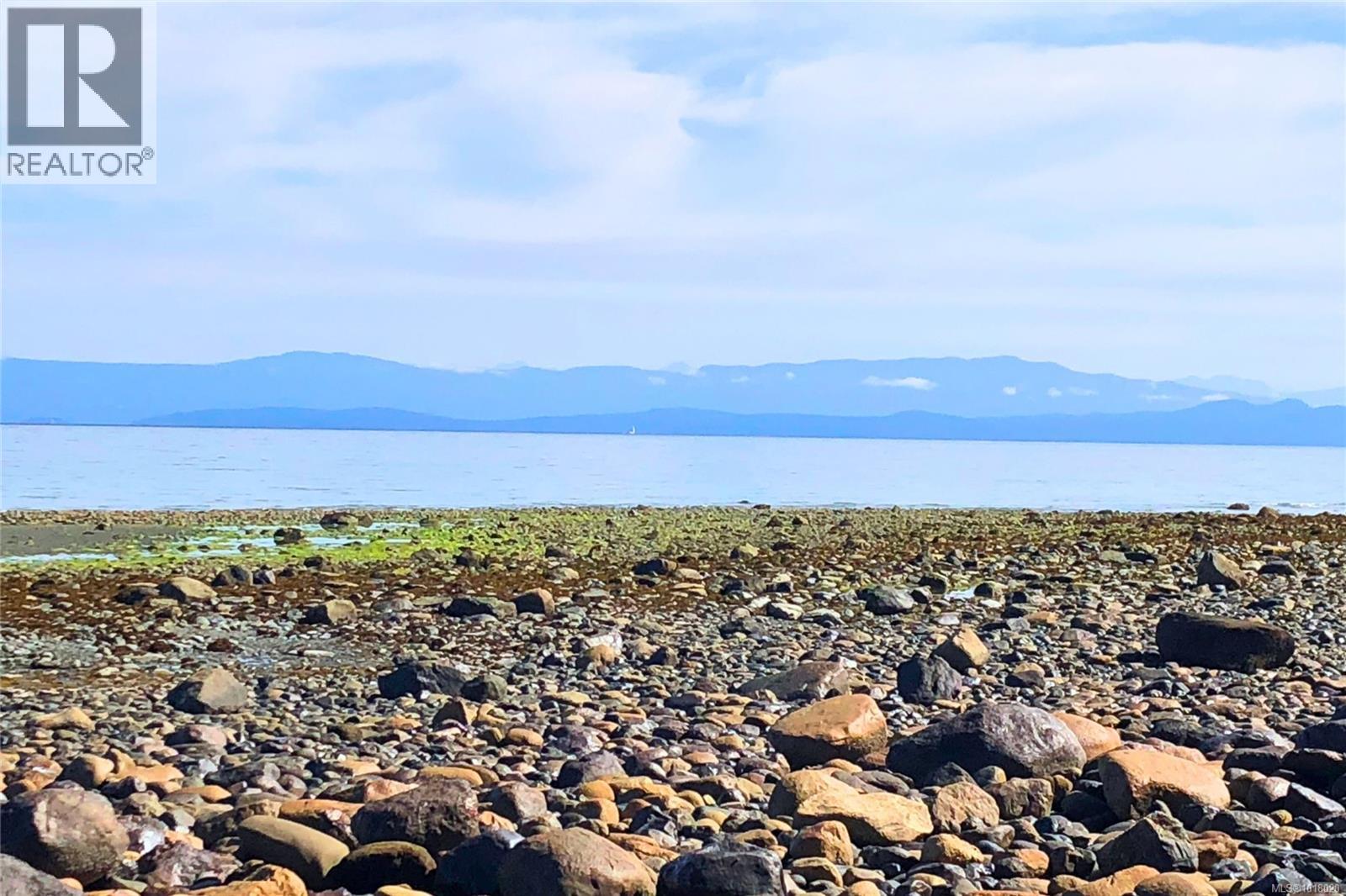 235 Spearfish Rd, Qualicum Beach