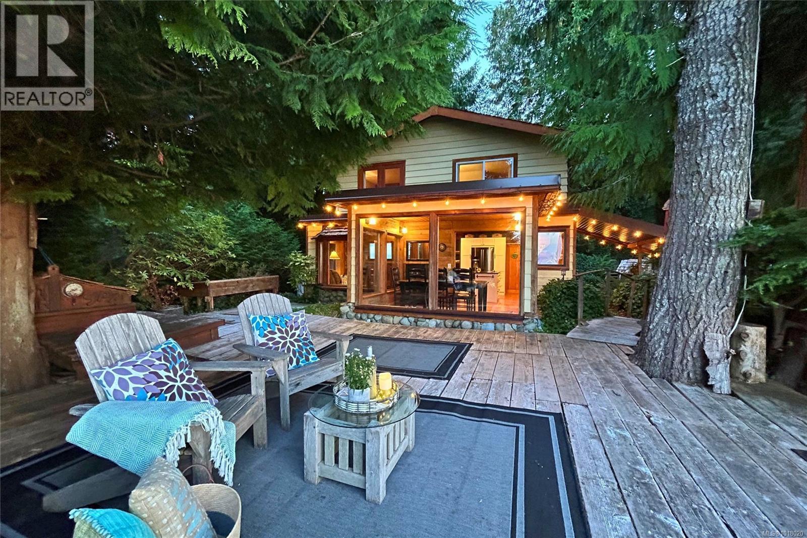 235 Spearfish Rd, Qualicum Beach