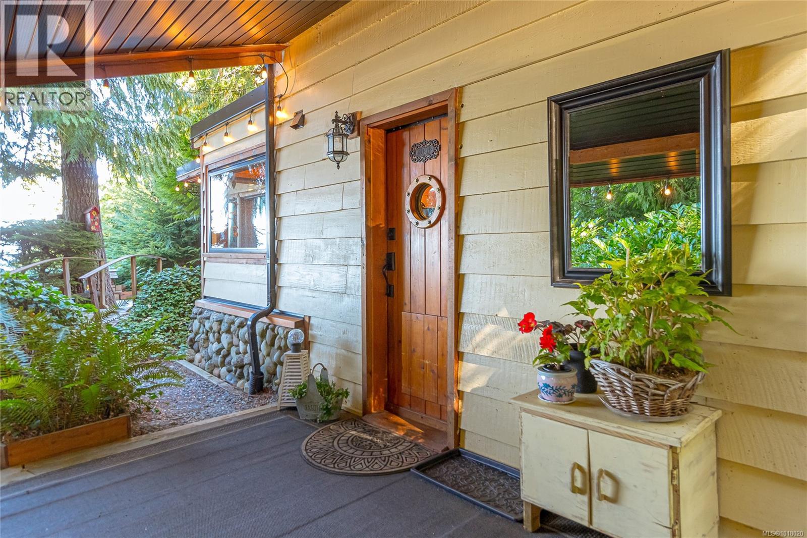 235 Spearfish Rd, Qualicum Beach
