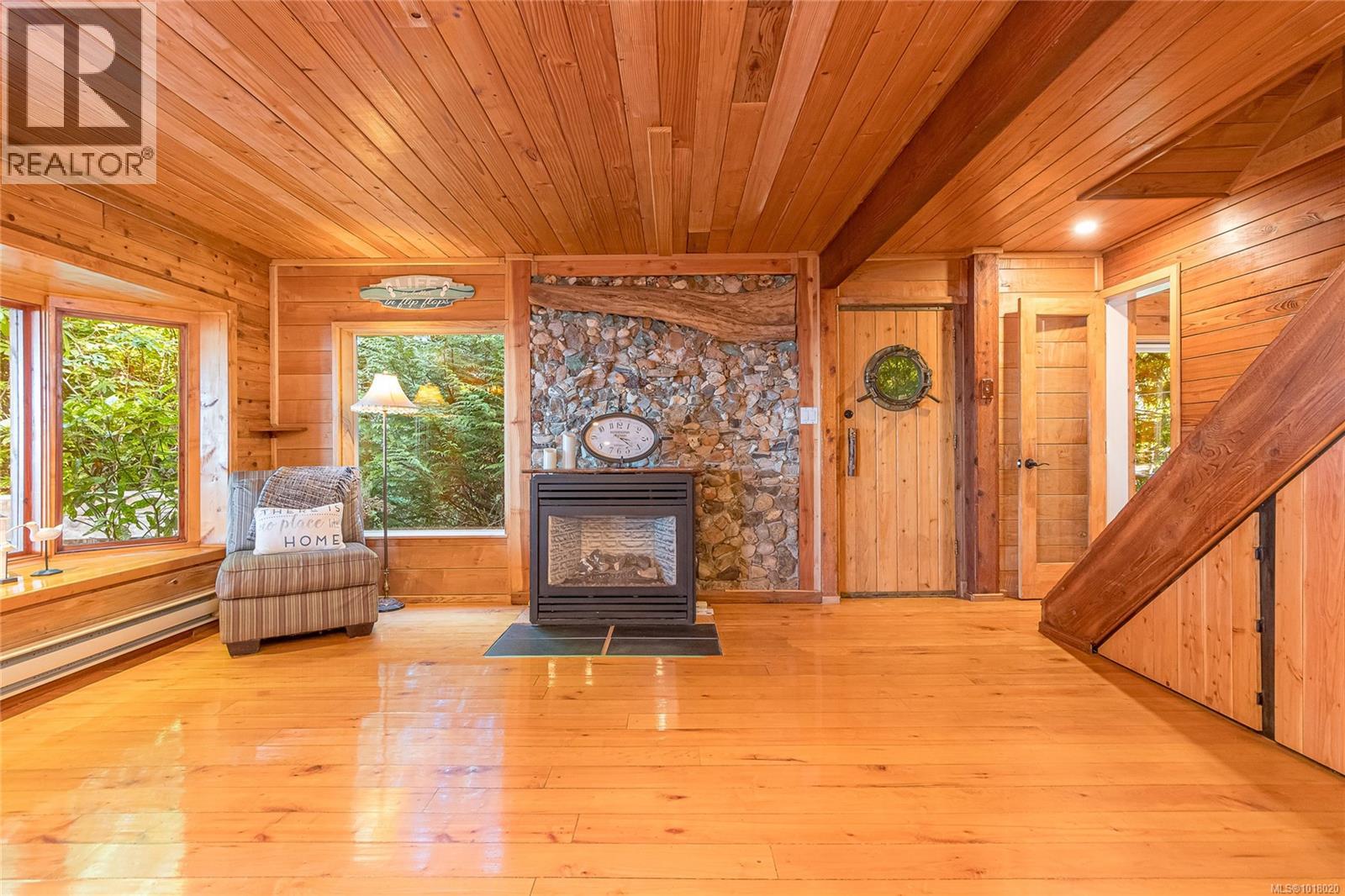 235 Spearfish Rd, Qualicum Beach