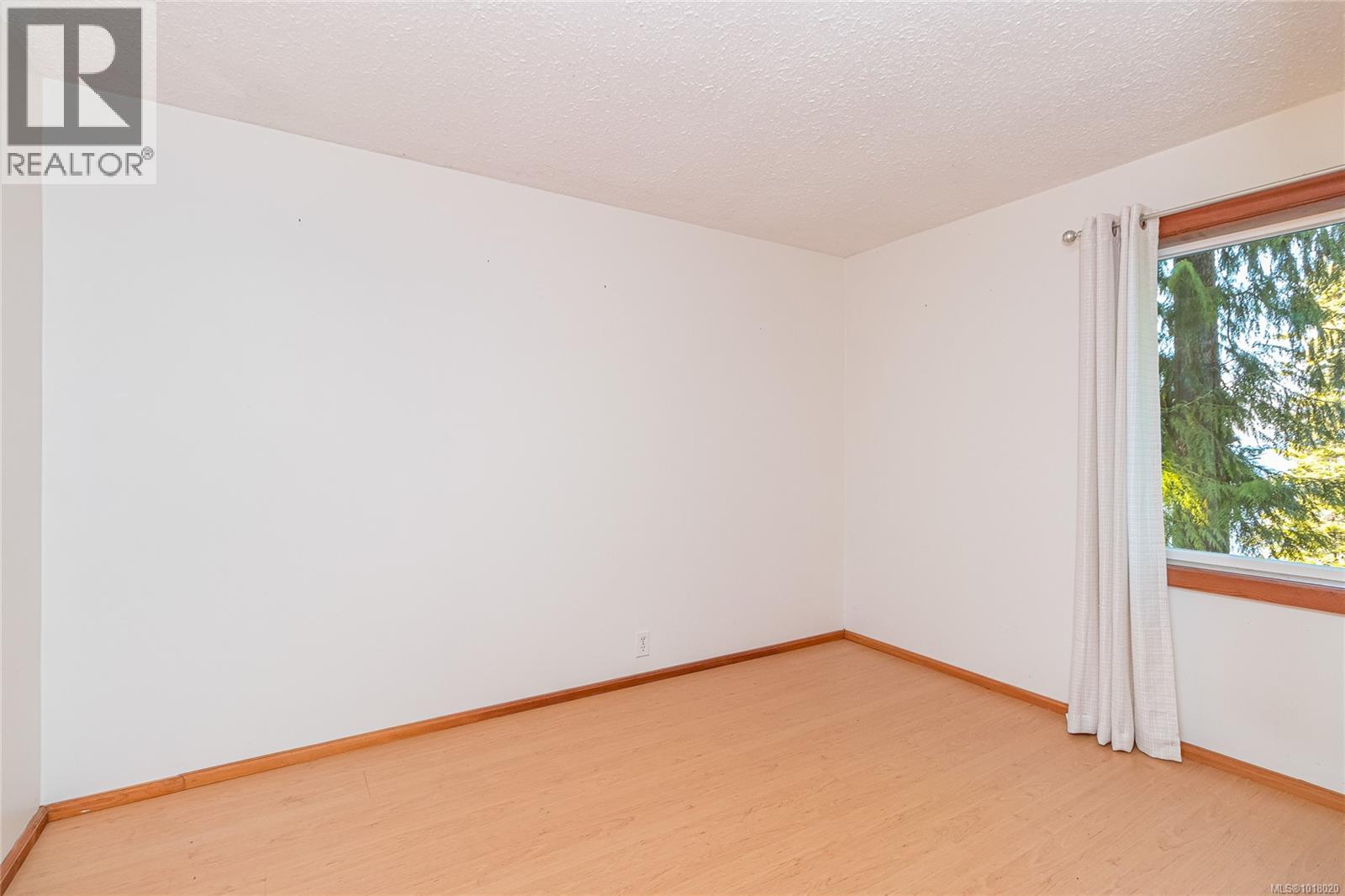 235 Spearfish Rd, Qualicum Beach