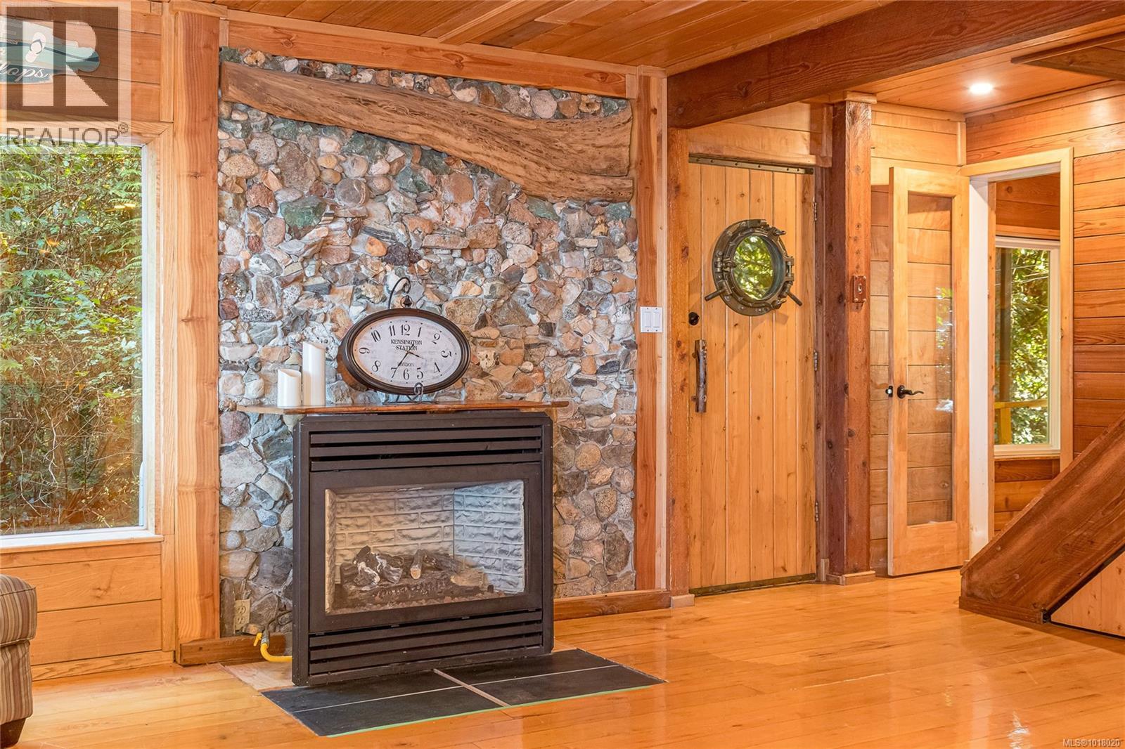 235 Spearfish Rd, Qualicum Beach