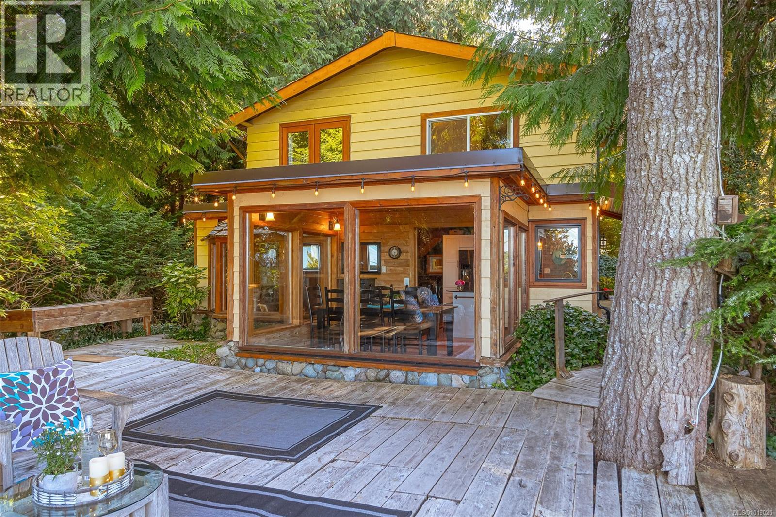 235 Spearfish Rd, Qualicum Beach
