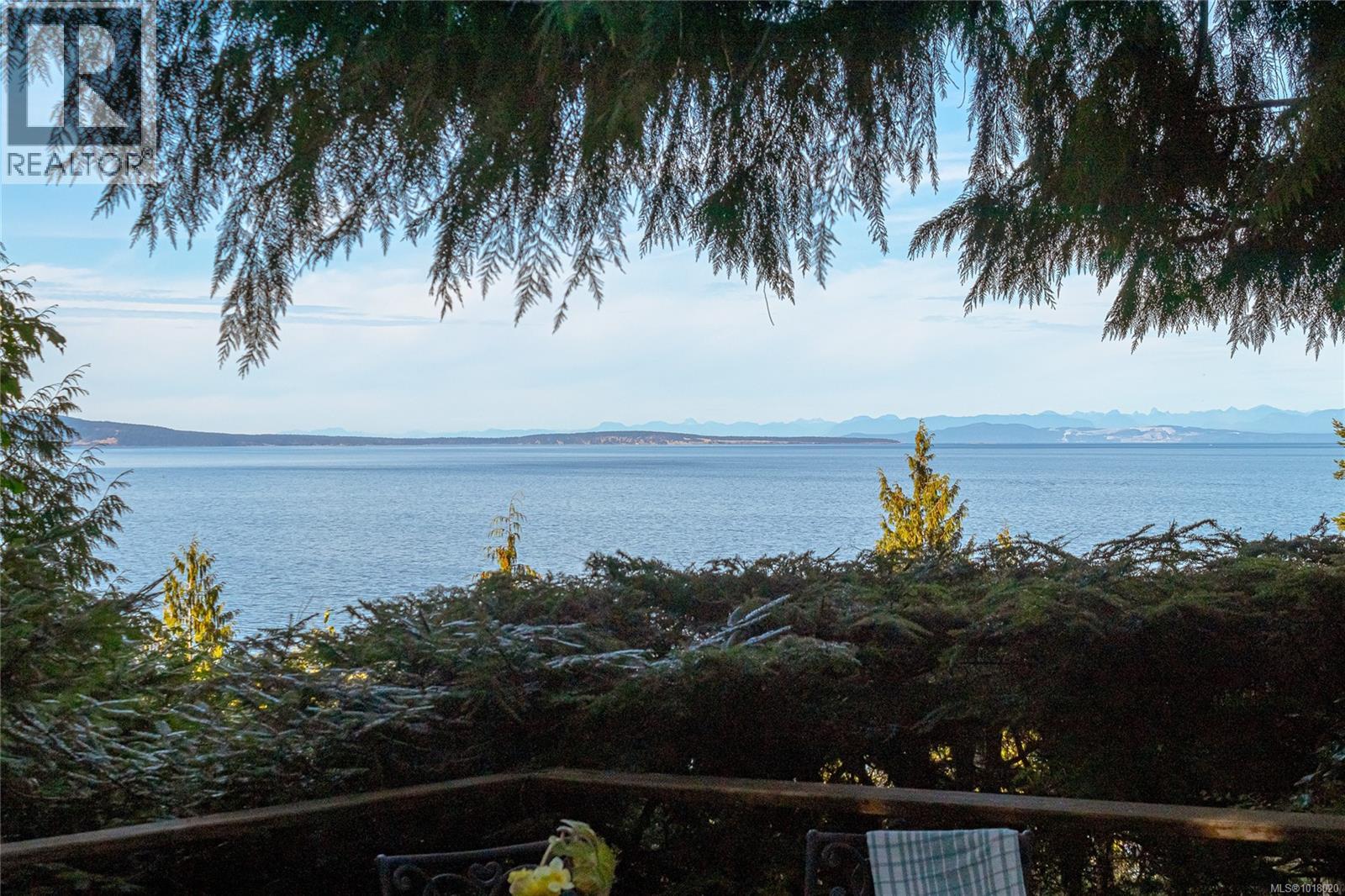 235 Spearfish Rd, Qualicum Beach