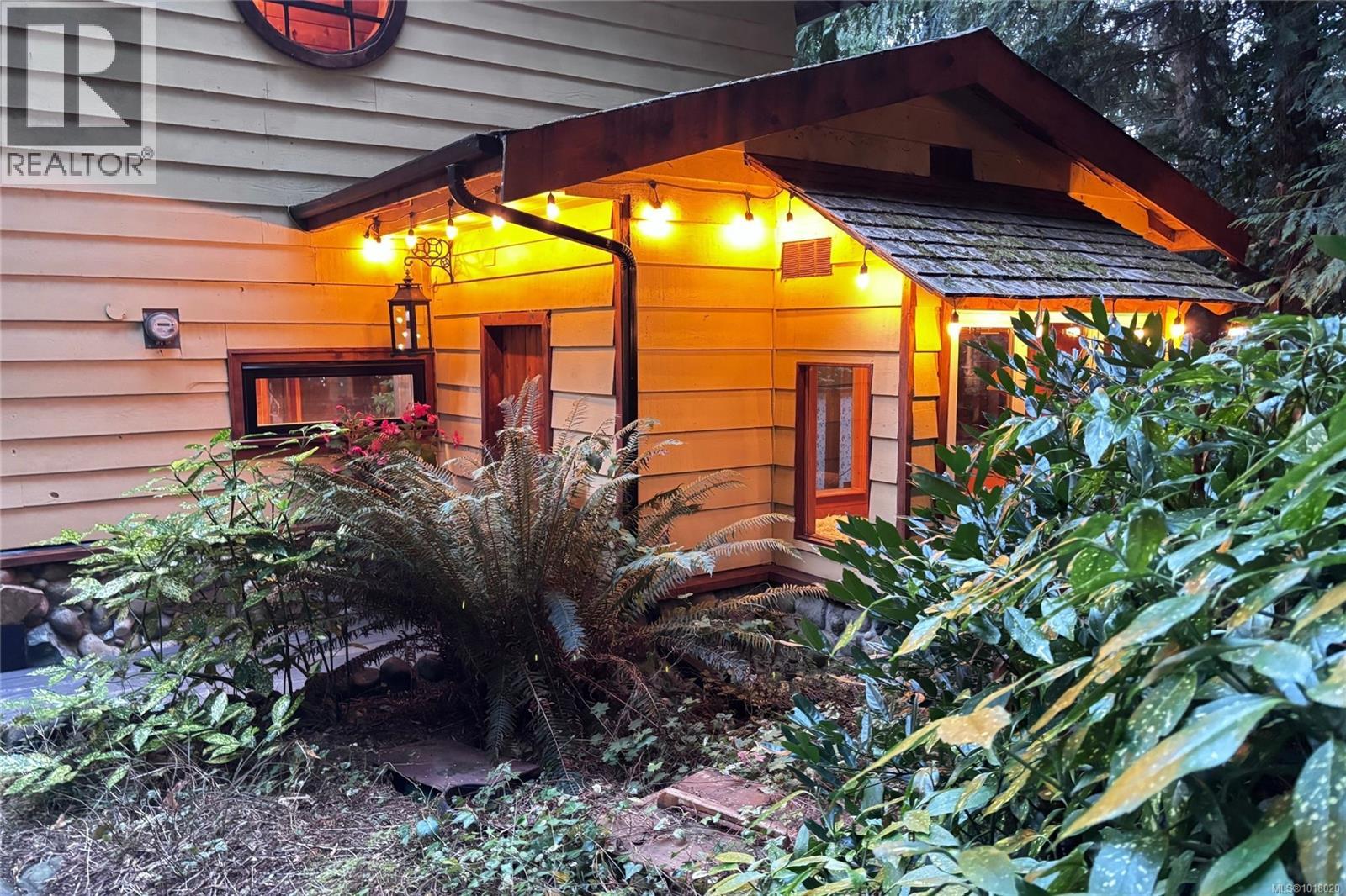 235 Spearfish Rd, Qualicum Beach