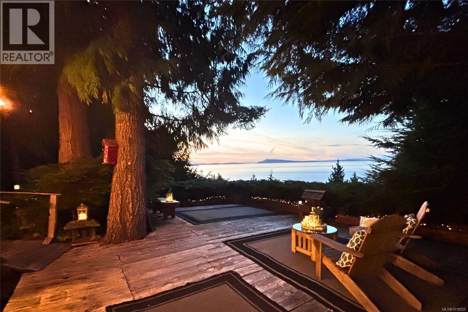 235 Spearfish Rd, Qualicum Beach