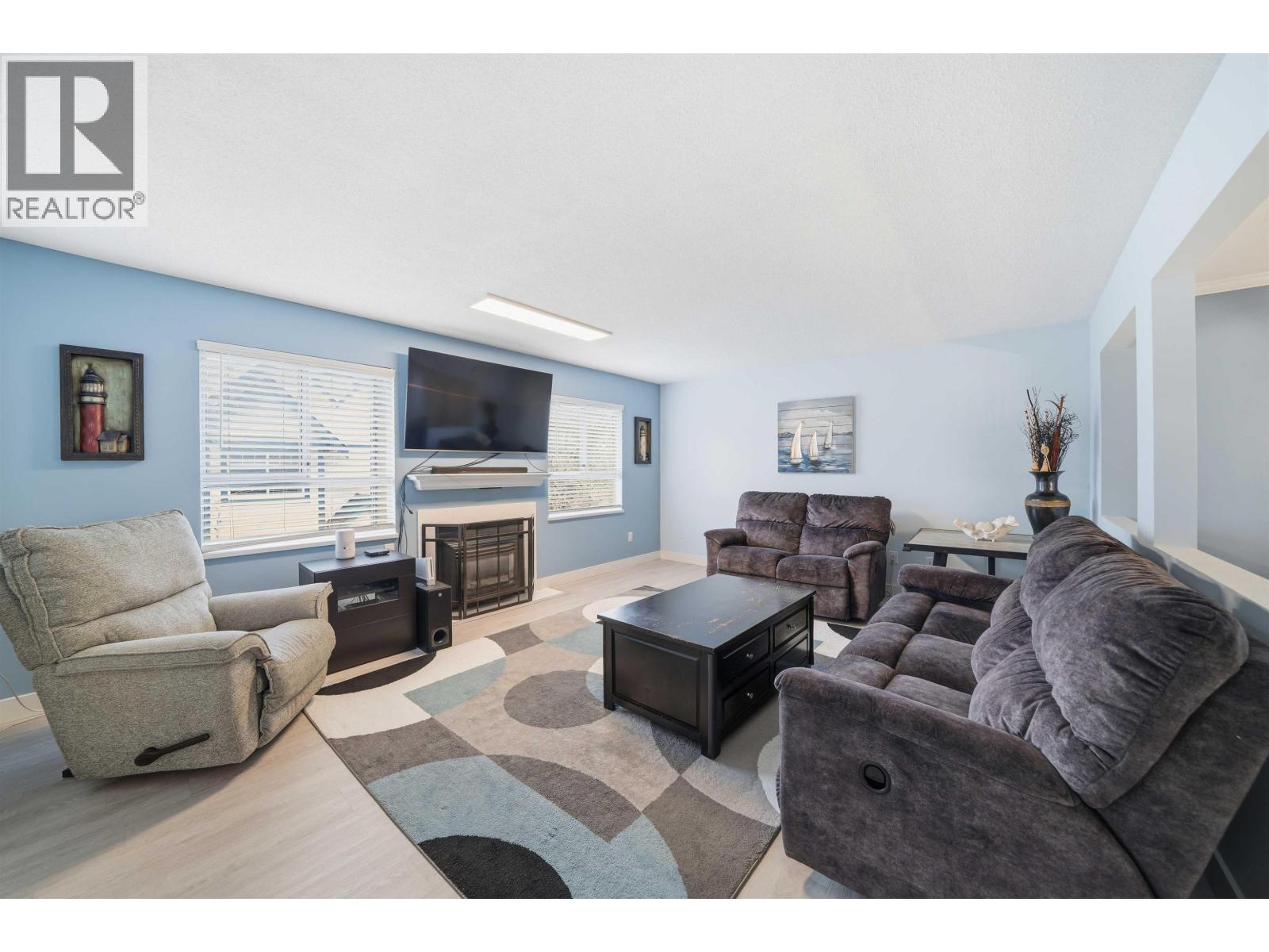 #14-6250 48A Avenue, Delta