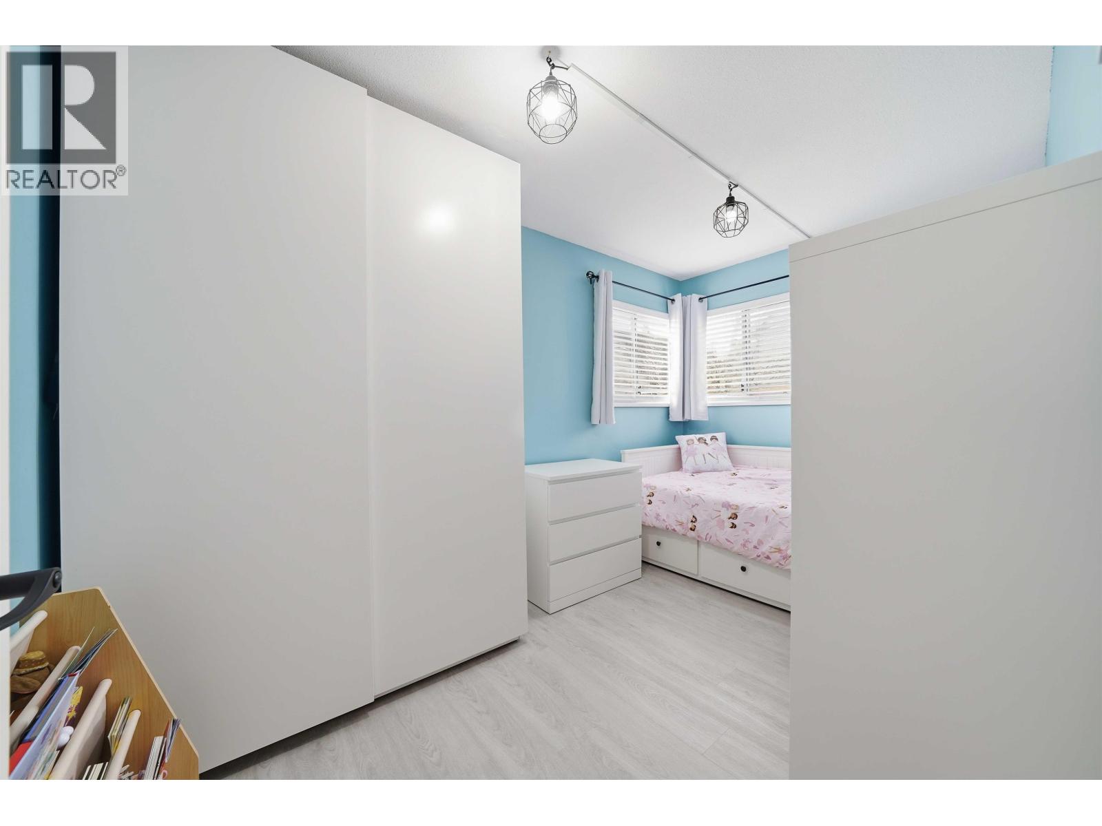 #14-6250 48A Avenue, Delta