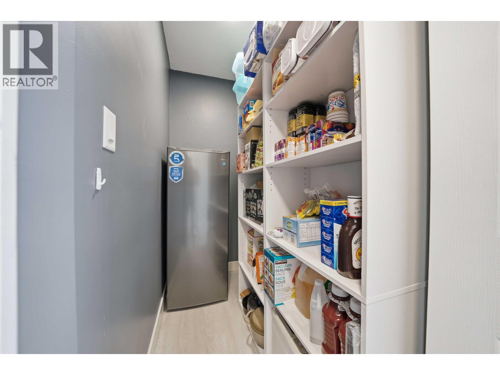 #14-6250 48A Avenue, Delta