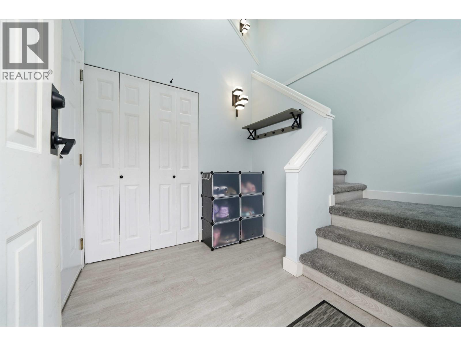 #14-6250 48A Avenue, Delta