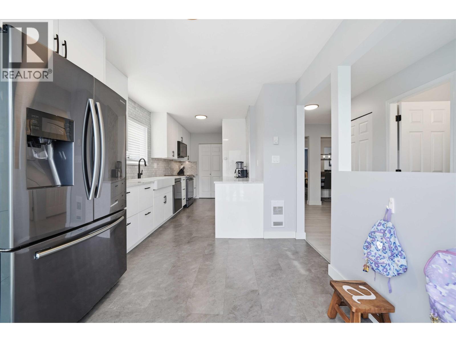 #14-6250 48A Avenue, Delta