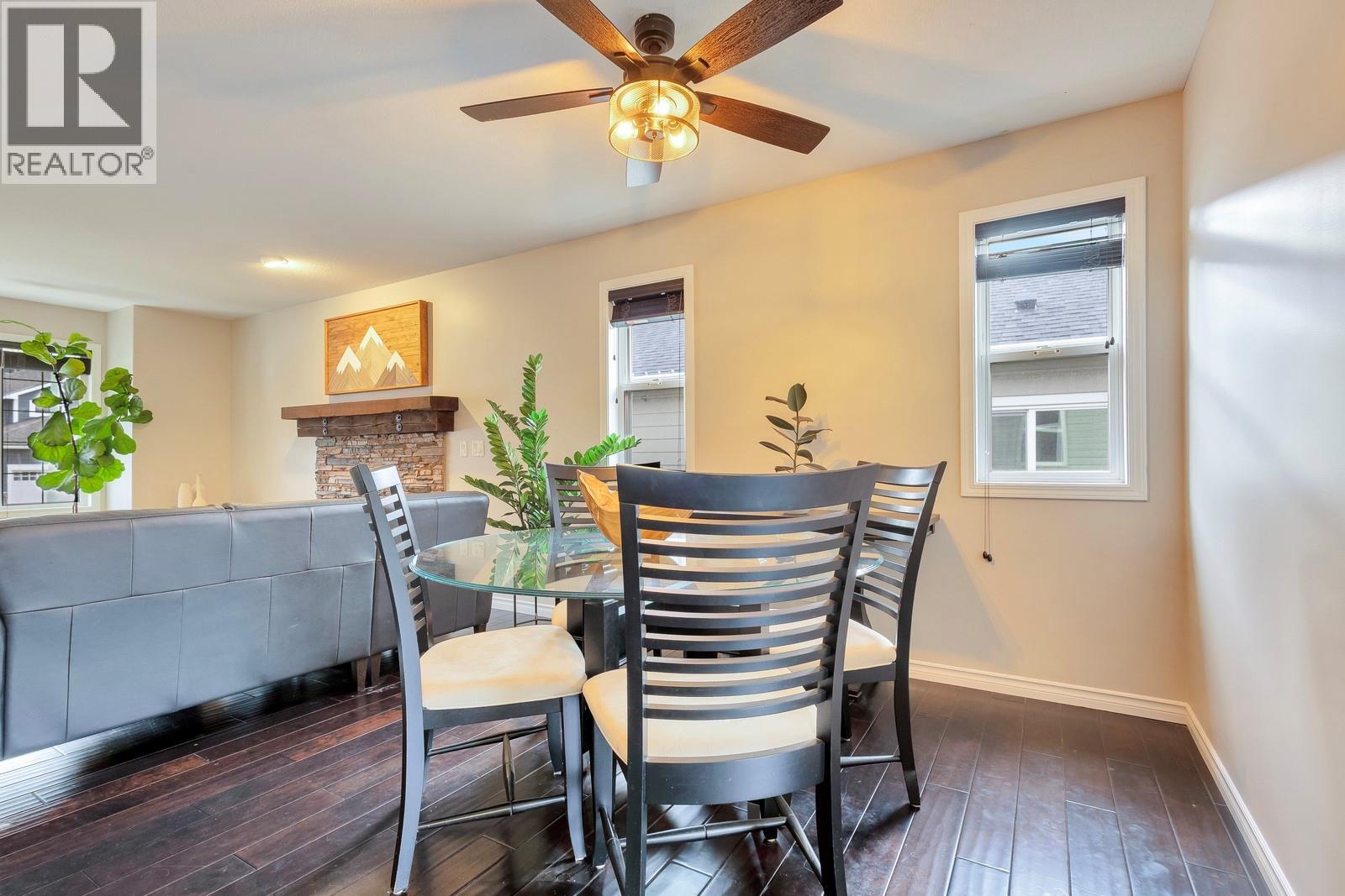 2077 ROSEFIELD DRIVE - 14