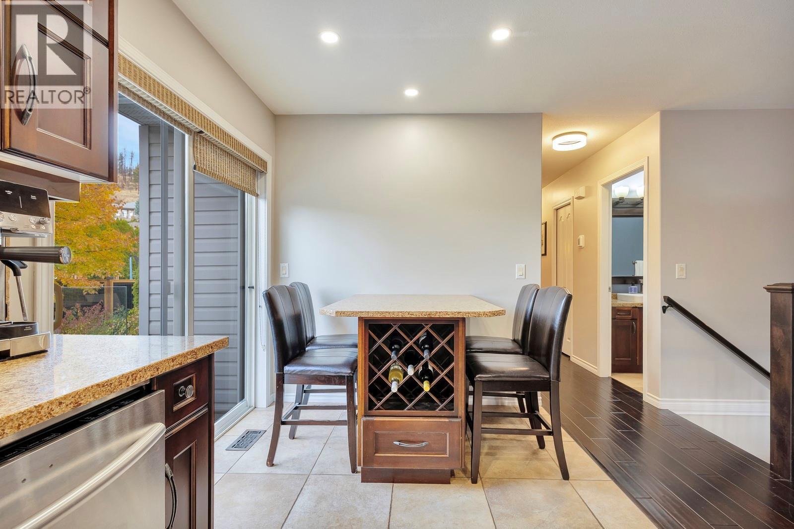 2077 ROSEFIELD DRIVE - 19