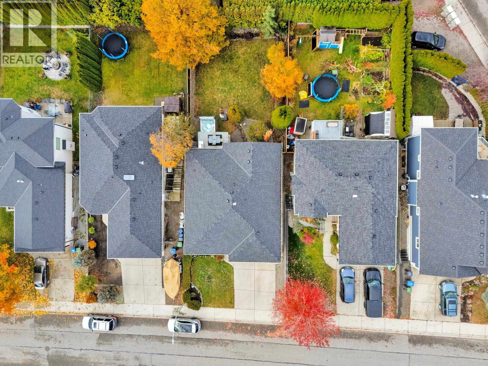 2077 ROSEFIELD DRIVE - 4