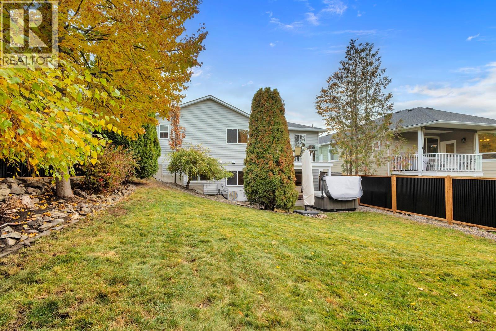 2077 ROSEFIELD DRIVE - 40