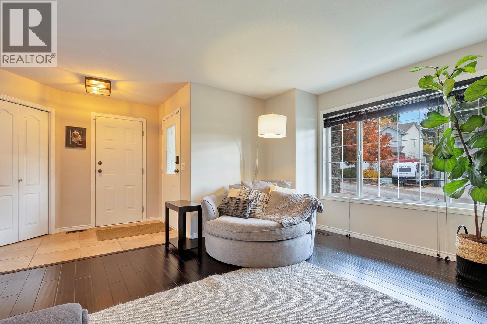 2077 ROSEFIELD DRIVE - 8