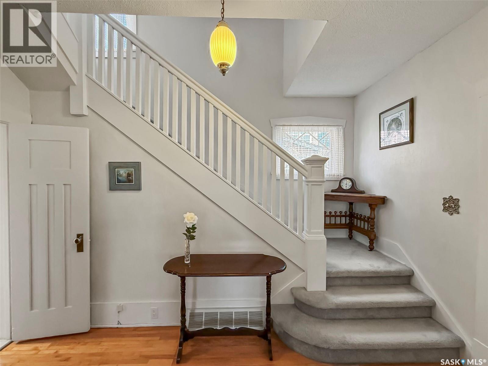 Single Family House for Sale in  th AVENUE NE Swift Current 